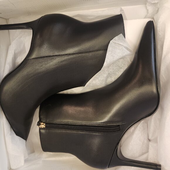 SCHUTZ Leather "Mikki" Point toe Booties. NIB. Size 7 - Picture 12 of 12